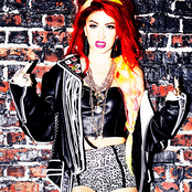 Neon Hitch - List pictures