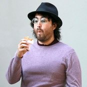 Sean Lennon - List pictures