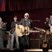 Graham Parker & The Rumour - List pictures