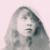 Holly Herndon - List pictures