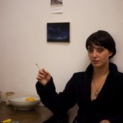 Sharon Van Etten - List pictures