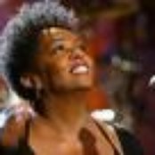 Anita Baker - List pictures