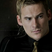 Lee Ryan - List pictures