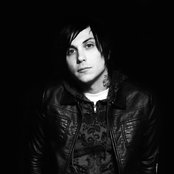 Frank Iero - List pictures