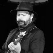 Colin Linden - List pictures