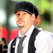 Donnie Wahlberg - List pictures