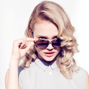 Florrie - List pictures