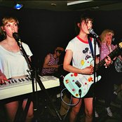 Peach Kelli Pop - List pictures