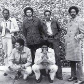 The Blackbyrds - List pictures