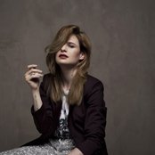 Christine And The Queens - List pictures