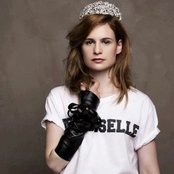 Christine And The Queens - List pictures