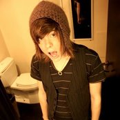 Christofer Drew - List pictures