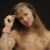 Riff Raff - List pictures