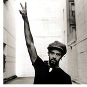 Michael Franti & Spearhead - List pictures