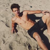 Cameron Dallas - List pictures