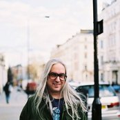 J Mascis - List pictures