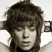 Christofer Drew - List pictures