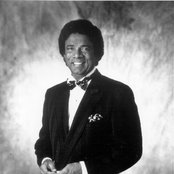 Kamahl - List pictures