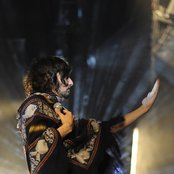 León Larregui - List pictures