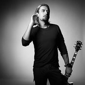 Chad Kroeger - List pictures