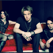 Sick Puppies - List pictures