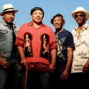 Neville Brothers - List pictures