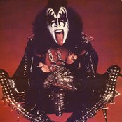 Gene Simmons - List pictures