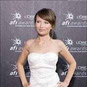 Emily Browning - List pictures