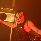 Michale Graves - List pictures