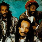 Israel Vibration - List pictures