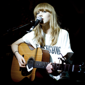 Lucy Rose - List pictures