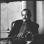 Ernie Watts - List pictures