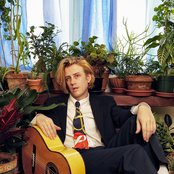 Christopher Owens - List pictures