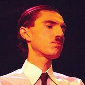 Ron Mael - List pictures