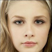 Savannah Outen - List pictures