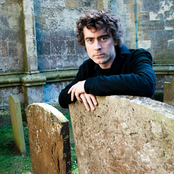 Paul Lewis - List pictures