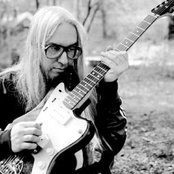 J Mascis - List pictures