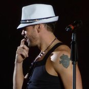 Donnie Wahlberg - List pictures