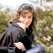 Laura Branigan - List pictures