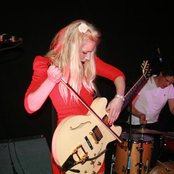 Hedvig Mollestad Trio - List pictures