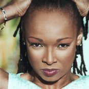 Siedah Garrett - List pictures