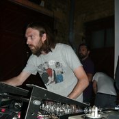 Breakbot - List pictures