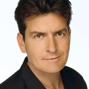 Charlie Sheen - List pictures