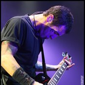 Sully Erna - List pictures