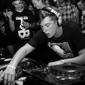 Skream - List pictures