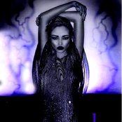 Ivy Levan - List pictures