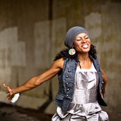 Nicole C. Mullen - List pictures