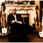 Alain Johannes - List pictures