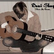 Dani Shay - List pictures