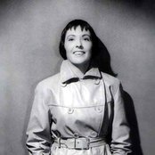 Keely Smith - List pictures